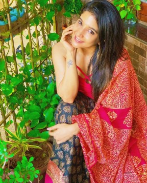 Sakshi Agarwal (aka) Sakshi