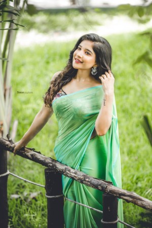 Sakshi Agarwal (aka) Sakshi