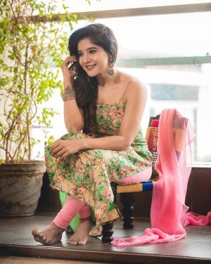 Sakshi Agarwal (aka) Sakshi