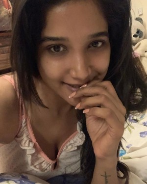 Sakshi Agarwal (aka) Sakshi