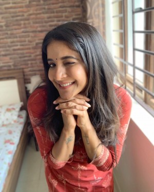 Sakshi Agarwal (aka) Sakshi