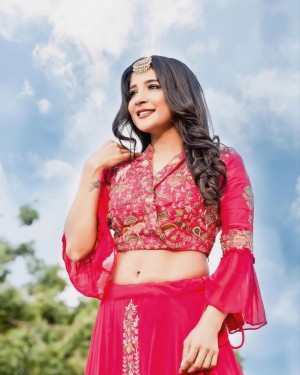 Sakshi Agarwal (aka) Sakshi