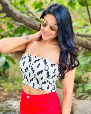 Sakshi Agarwal (aka) Sakshi