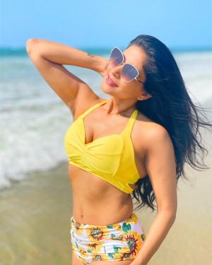 Sakshi Agarwal (aka) Sakshi