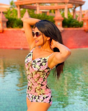 Sakshi Agarwal (aka) Sakshi