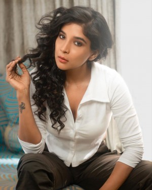 Sakshi Agarwal (aka) Sakshi