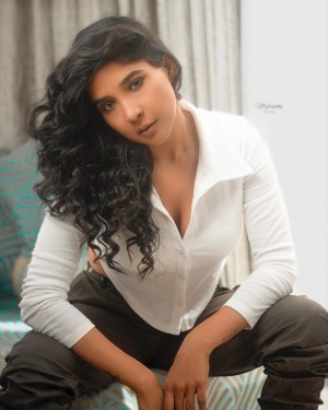 Sakshi Agarwal (aka) Sakshi