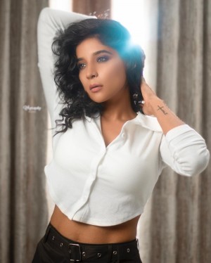 Sakshi Agarwal (aka) Sakshi