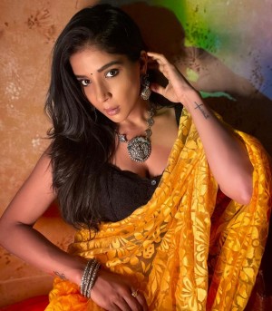 Sakshi Agarwal (aka) Sakshi