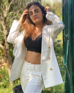 Sakshi Dwivedi (aka) Sakshii Dwivedi