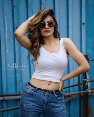 Sakshi Dwivedi (aka) Sakshii Dwivedi