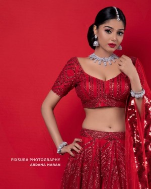 Sanam Shetty (aka) SanamShetty