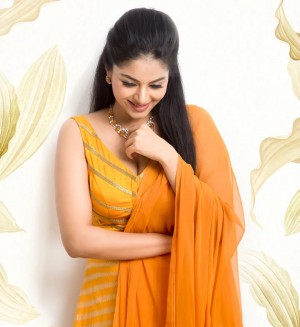 Sanam Shetty (aka) SanamShetty