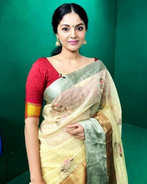 Sanam Shetty (aka) SanamShetty