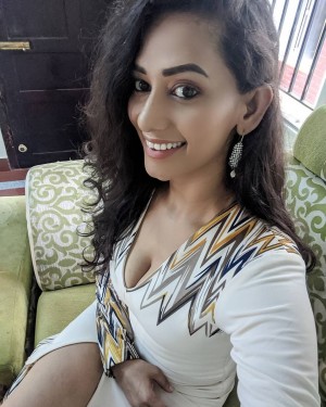 Sanjana Singh (aka) Sanjanaa