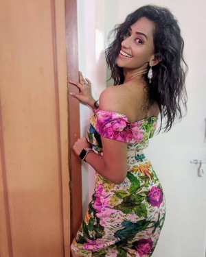 Sanjana Singh (aka) Sanjanaa