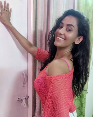 Sanjana Singh (aka) Sanjanaa