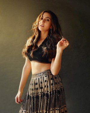 Sara Ali Khan (aka) Saraa ali khan