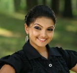 Saranya Mohan (aka) Saranya