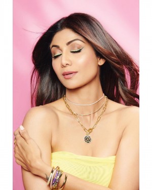 Shilpa Shetty (aka) Actress Shilpa Shetty