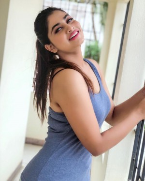 Shivani Narayanan (aka) Shivani