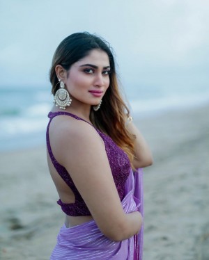 Shivani Narayanan (aka) Shivani