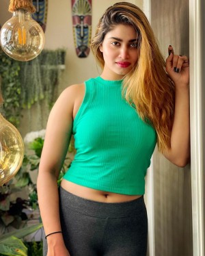 Shivani Narayanan (aka) Shivani