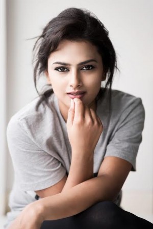 Shraddha Srinath (aka) Shradha Srinath