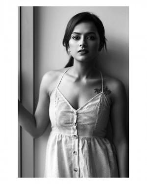 Shraddha Srinath (aka) Shradha Srinath