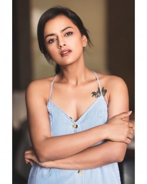 Shraddha Srinath (aka) Shradha Srinath