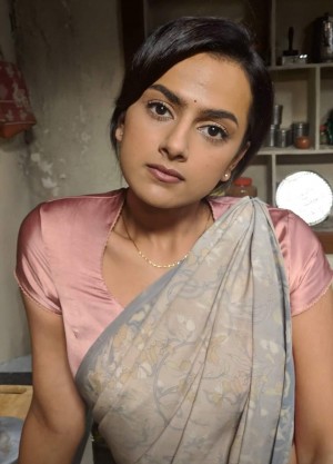 Shraddha Srinath (aka) Shradha Srinath