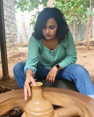 Shraddha Srinath (aka) Shradha Srinath