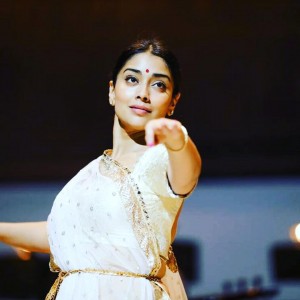 Shriya Saran (aka) Actress Shriya