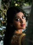 Shriya Saran (aka) Actress Shriya