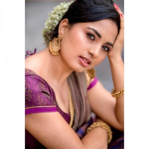 Shrushti Dange (aka) Shrushti