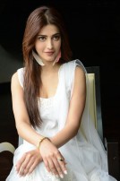 Shruti Haasan (aka) Shruti Hasan