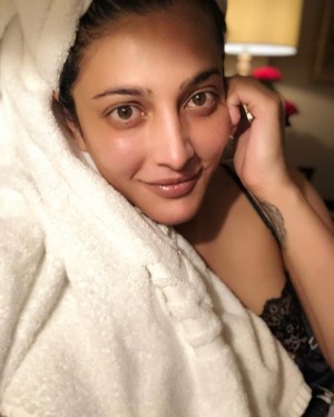 Shruti Haasan (aka) Shruti Hasan