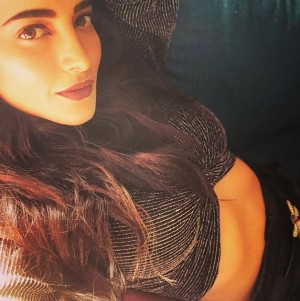 Shruti Haasan (aka) Shruti Hasan