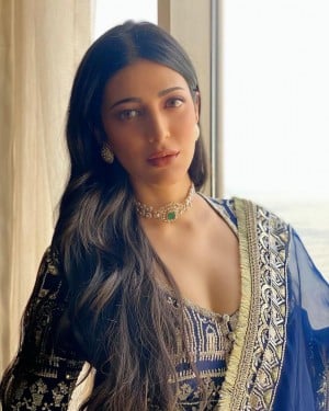 Shruti Haasan (aka) Shruti Hasan