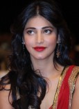 Shruti Haasan (aka) Shruti Hasan