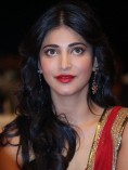 Shruti Haasan (aka) Shruti Hasan