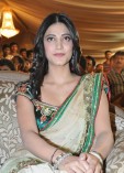 Shruti Haasan (aka) Shruti Hasan