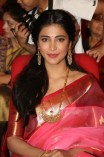 Shruti Haasan (aka) Shruti Hasan