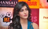 Shruti Haasan (aka) Shruti Hasan