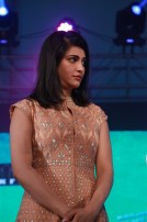 Shruti Haasan (aka) Shruti Hasan