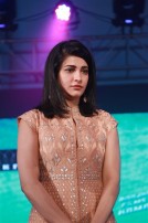 Shruti Haasan (aka) Shruti Hasan