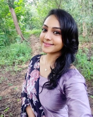 Smruthi Venkat (aka) Smruthi