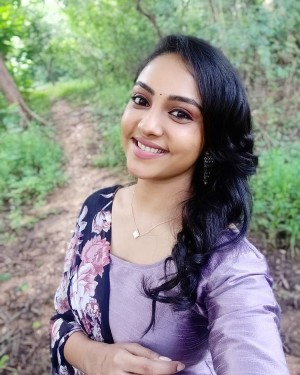 Smruthi Venkat (aka) Smruthi