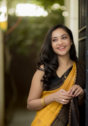 Smruthi Venkat (aka) Smruthi