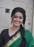 Sneha (aka) Sneha Prasanna